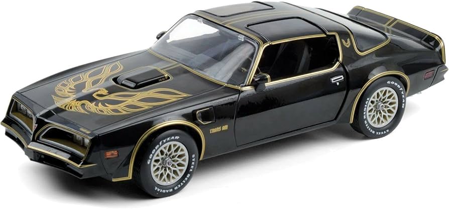 1:18 Greenlight - 1977 Pontiac Firebird Trans Am - Smokey & the Bandit - 2024 年 4 月预订