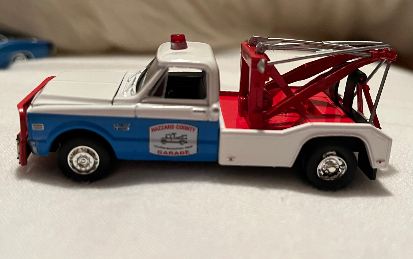 1:64 1969 Chevy C-30 COOTER'S TOW TRUCK HAZZARD COUNTY GARAGE **RETIRED ITEM**