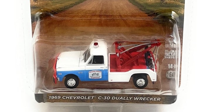 1:64 1969 Chevy C-30 COOTER'S TOW TRUCK HAZZARD COUNTY GARAGE **RETIRED ITEM**