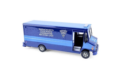 2019 Step Van - Massachusetts State Police 1:64 - Greenlight 33260C