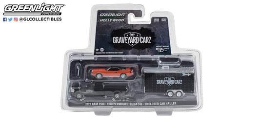 1:64 Graveyard Carz (2012-Current TV Series) - 2022 Ram 2500 with 1970 Plymouth ‘Cuda 340 in Enclosed Car Hauler Solid Pack