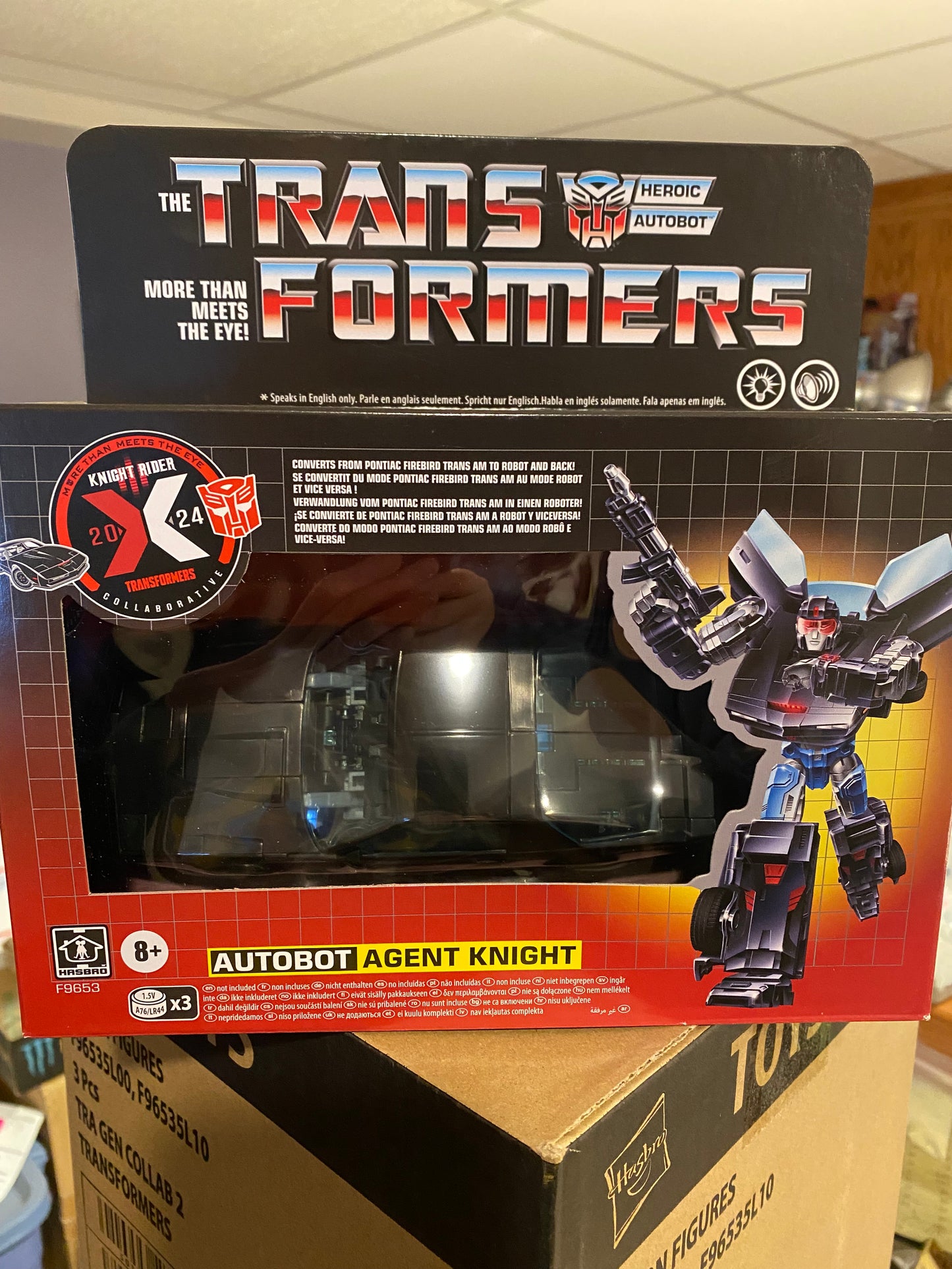 Transformers Collaborative Knight Rider x Toy, Autobot Agent Knight