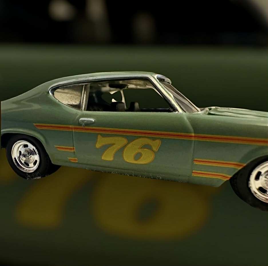 WHOLESALE CASE 12 CARS 1:64 1968 Chevy Chevelle #76 Race Car New England Dukes Exclusive Greenlight PREORDER HOLIDAY 2025