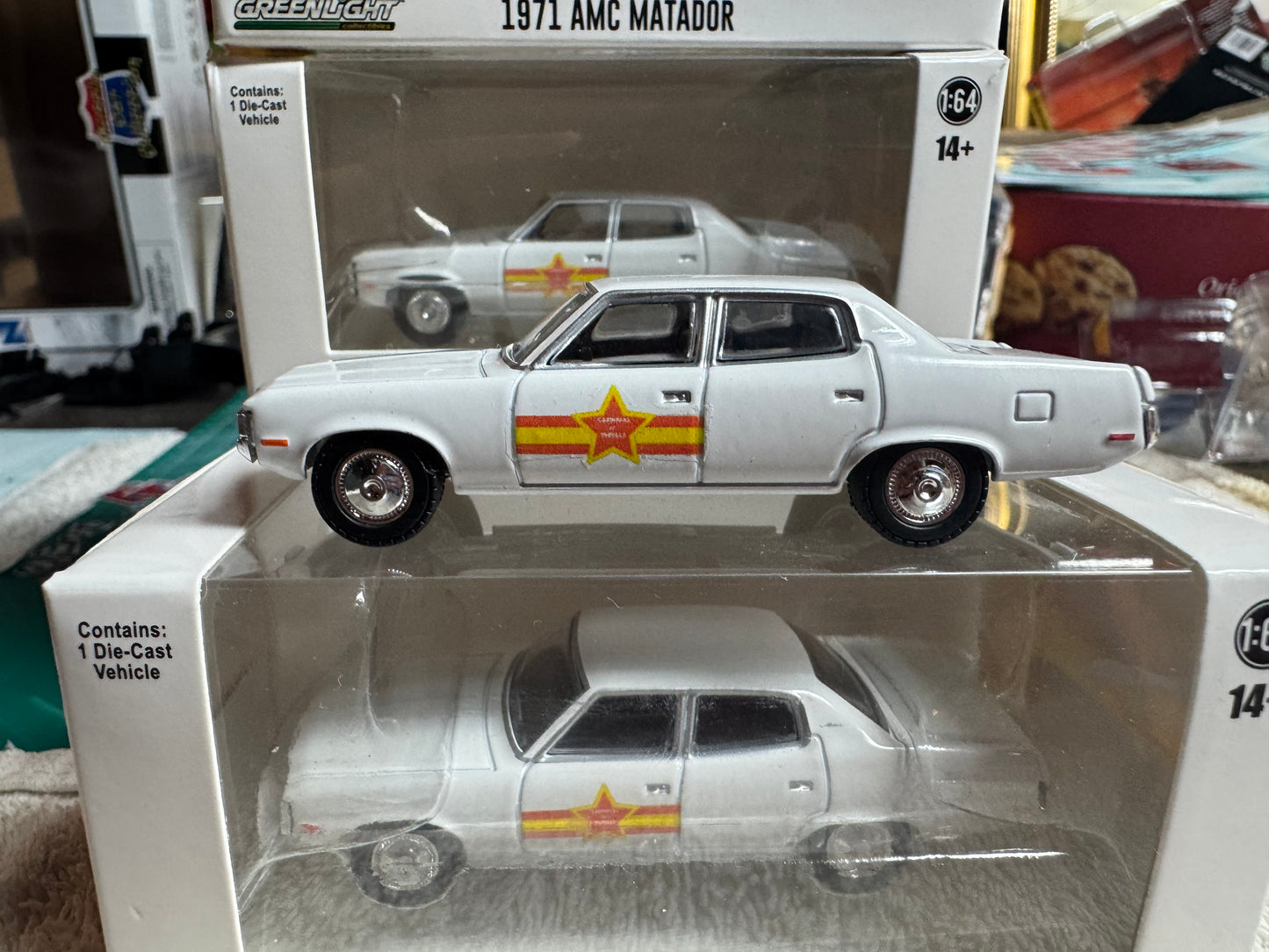 1:64 1971 AMC Matador Carnival of Thrills Stunt Car